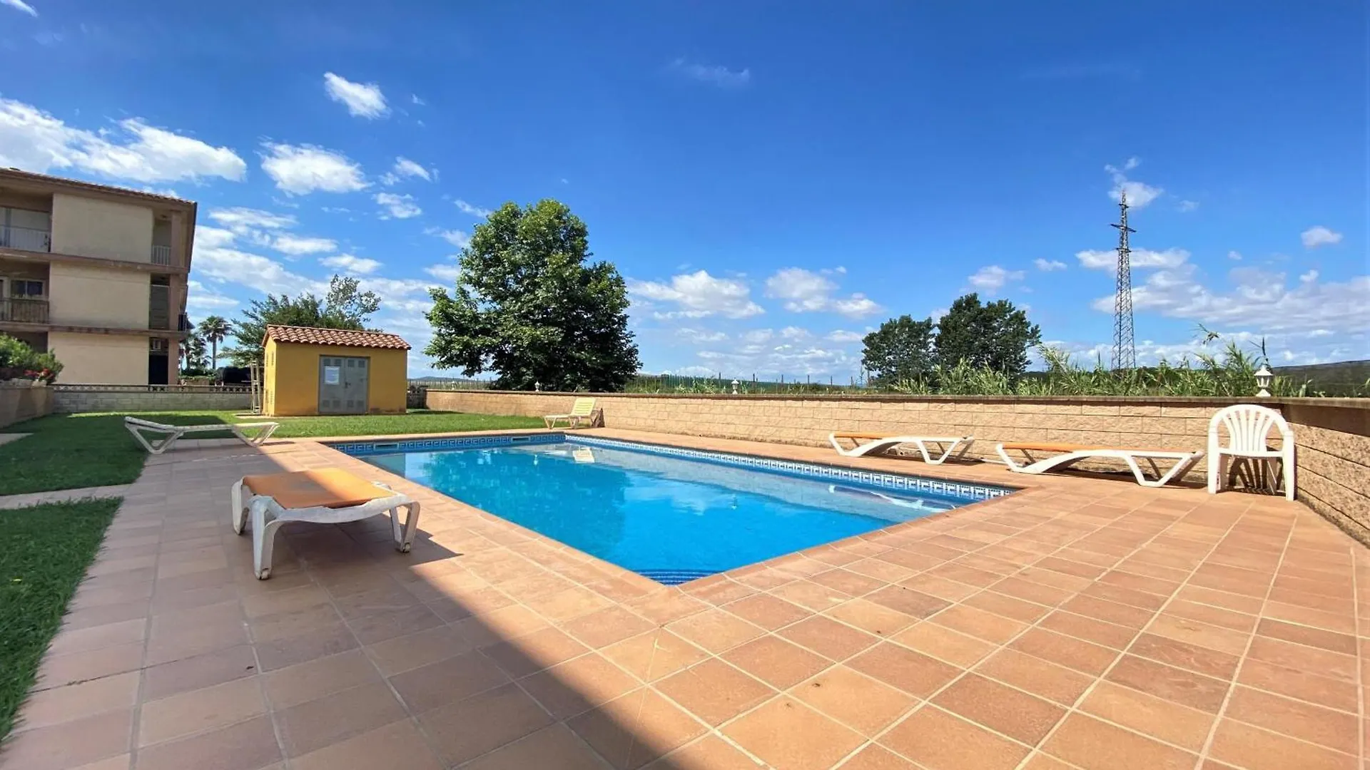 Apartamento Con A/A, Piscina, Parking, Cerca Del Centro Y La Playa - Es-89-110
