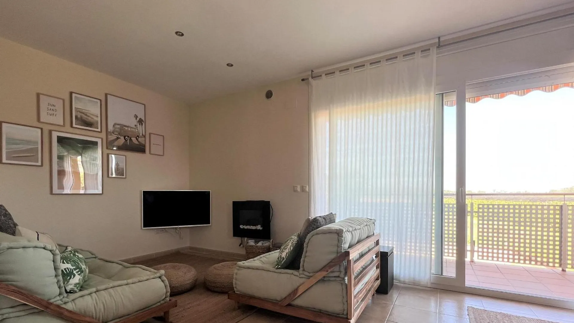 Apartamento Con A/A, Piscina, Parking, Cerca Del Centro Y La Playa - Es-89-110 Sant Pere Pescador