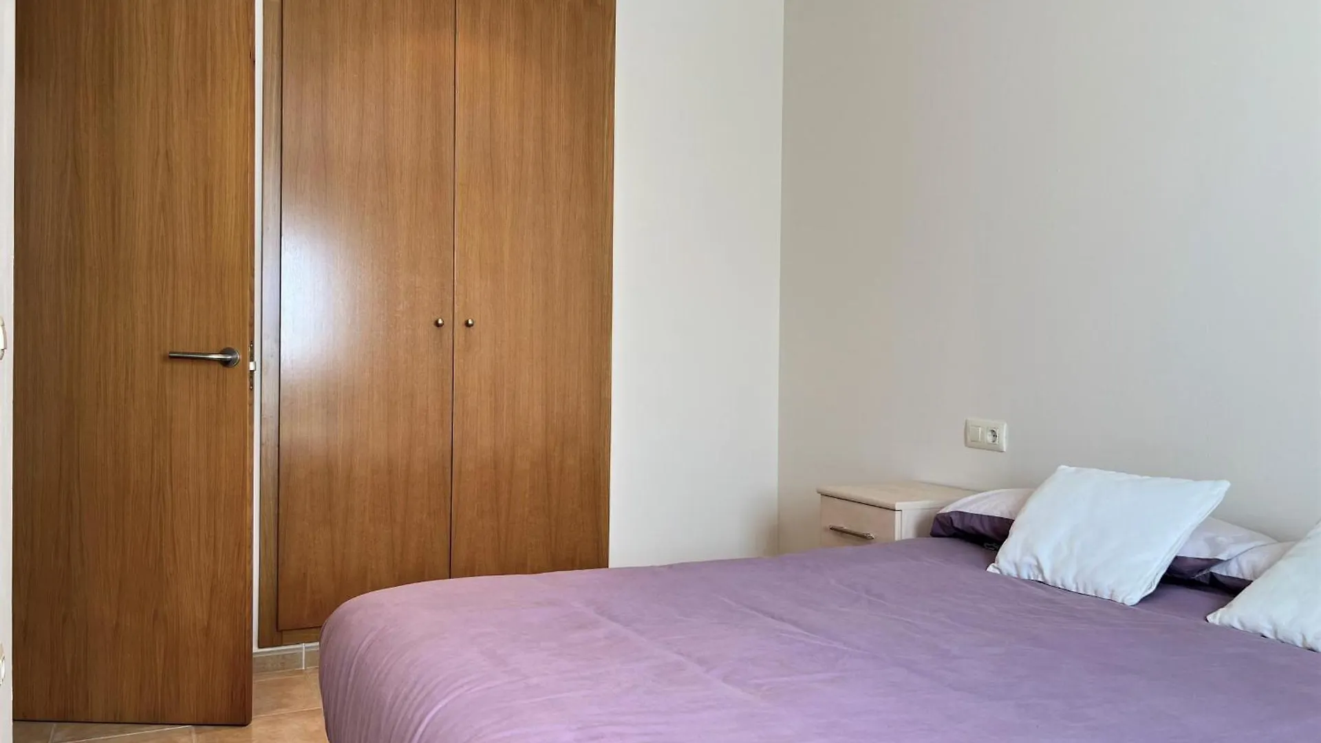 Apartment Apartamento Con A/A, Piscina, Parking, Cerca Del Centro Y La Playa - Es-89-110