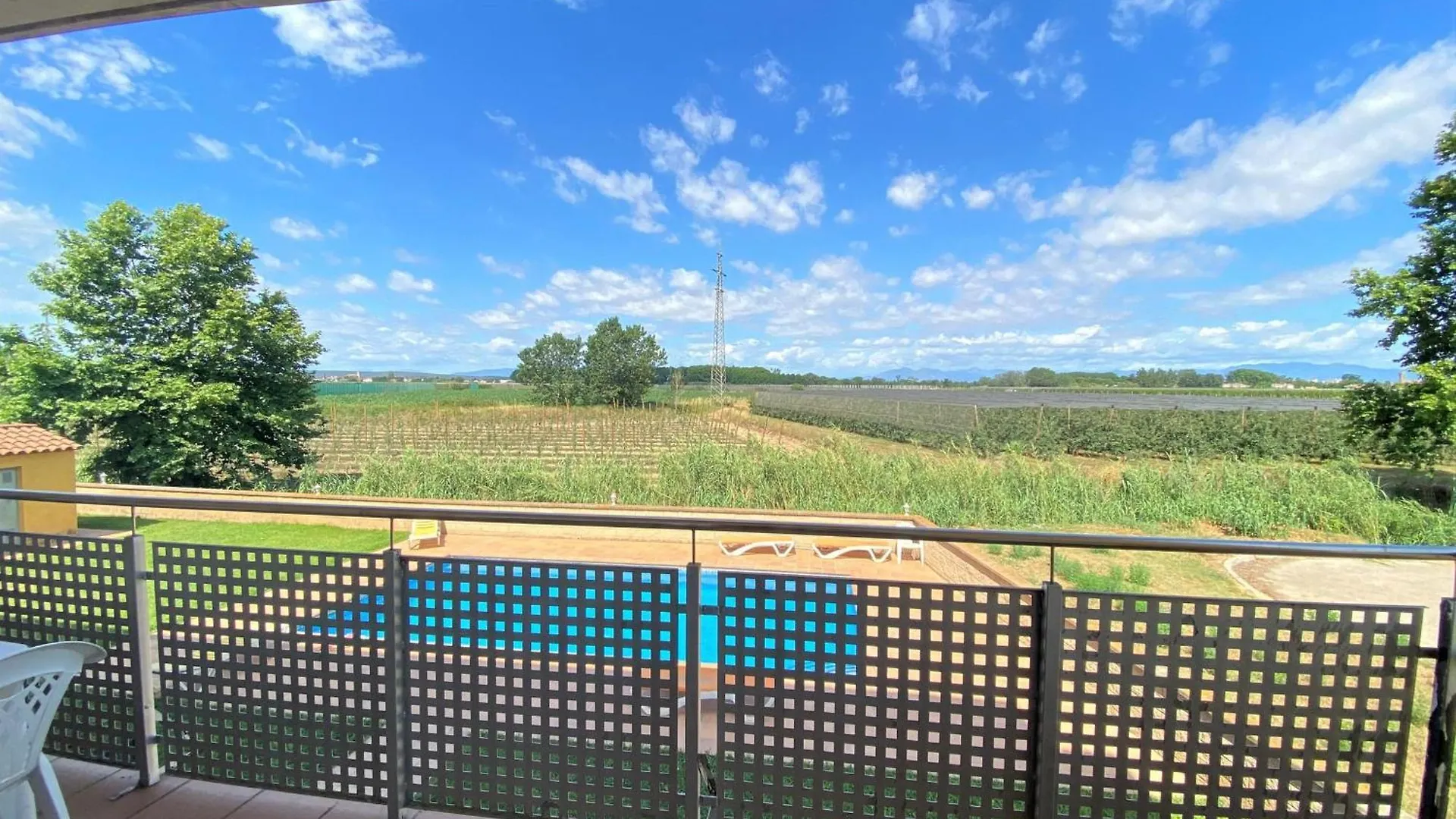 Apartamento Con A/A, Piscina, Parking, Cerca Del Centro Y La Playa - Es-89-110 Spain